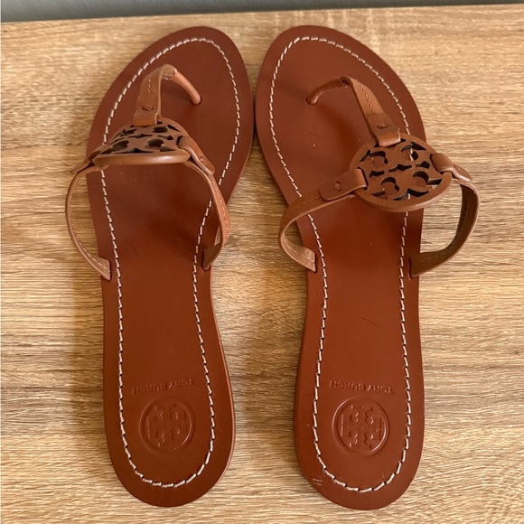 Tory Burch Gabriel Flat Thong Sandals - 8 - Picture 2 of 4